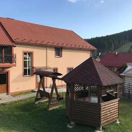 Vershina Bukovelyu 招待所 布克维