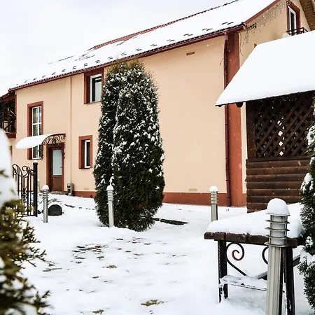 Vershina Bukovelyu Πανσιόν *
