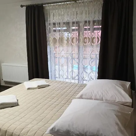 Guest house Vershina Bukovelyu *