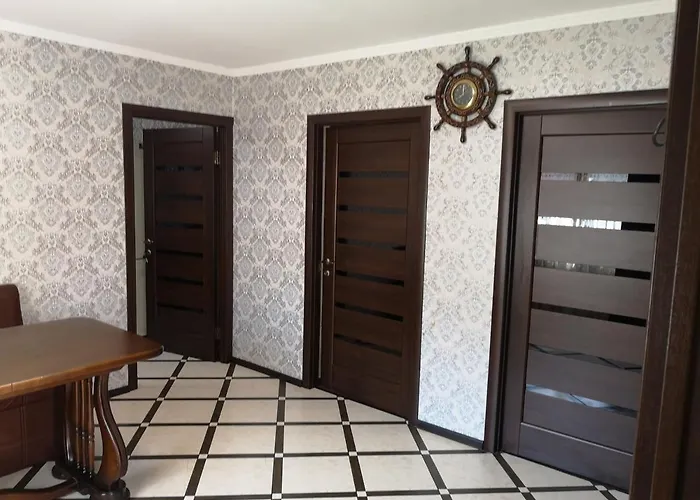 Vershina Bukovelyu *